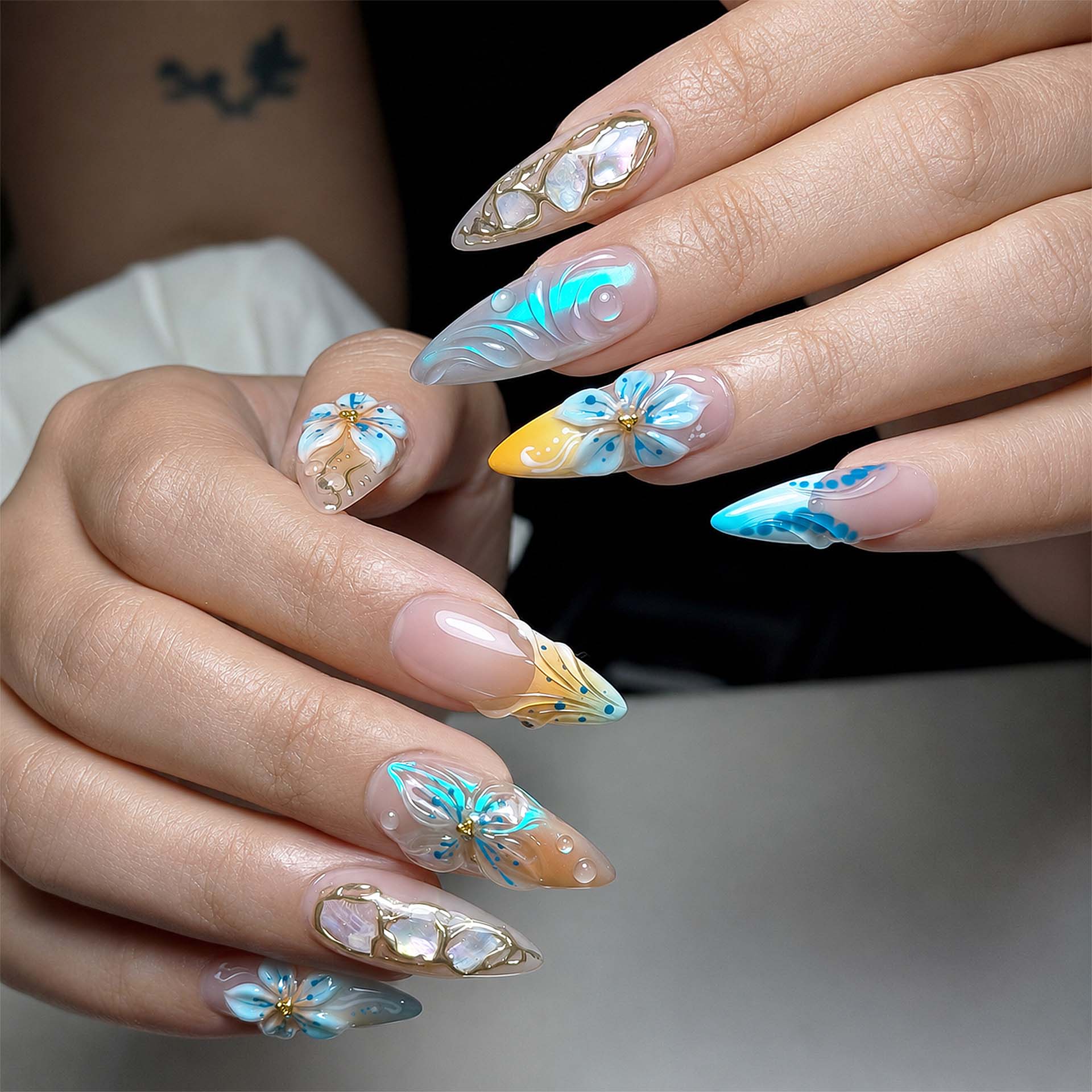 Noire Nails & Lashes Bar