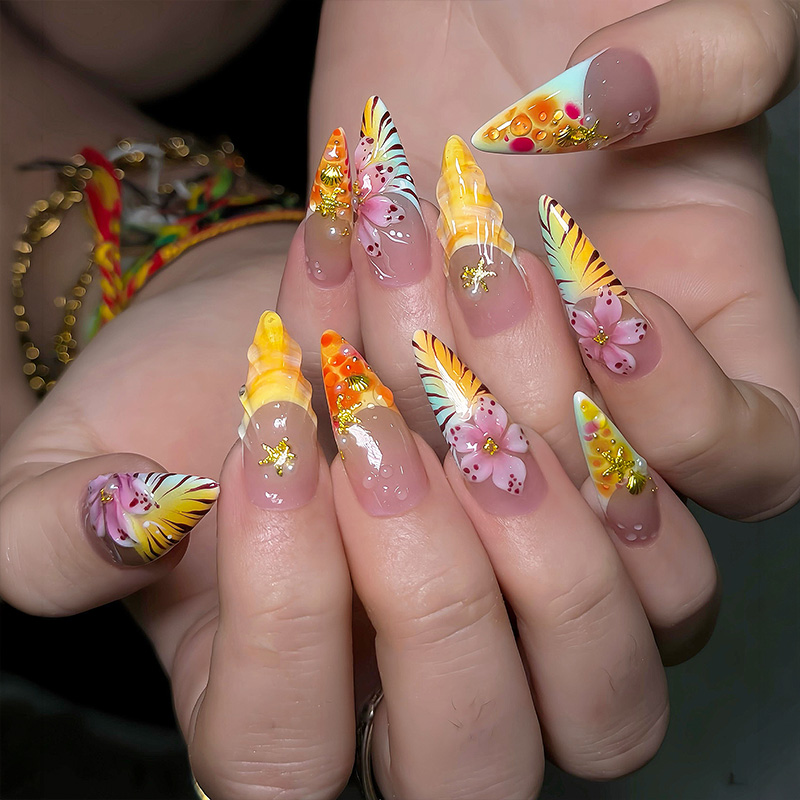 Noire Nails & Lashes Bar