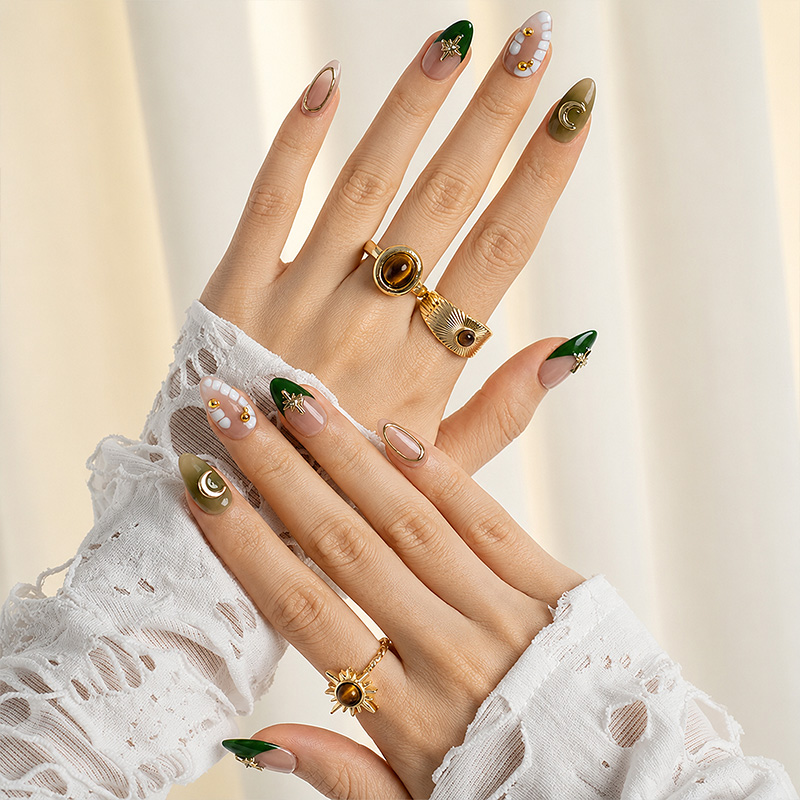 Noire Nails & Lashes Bar